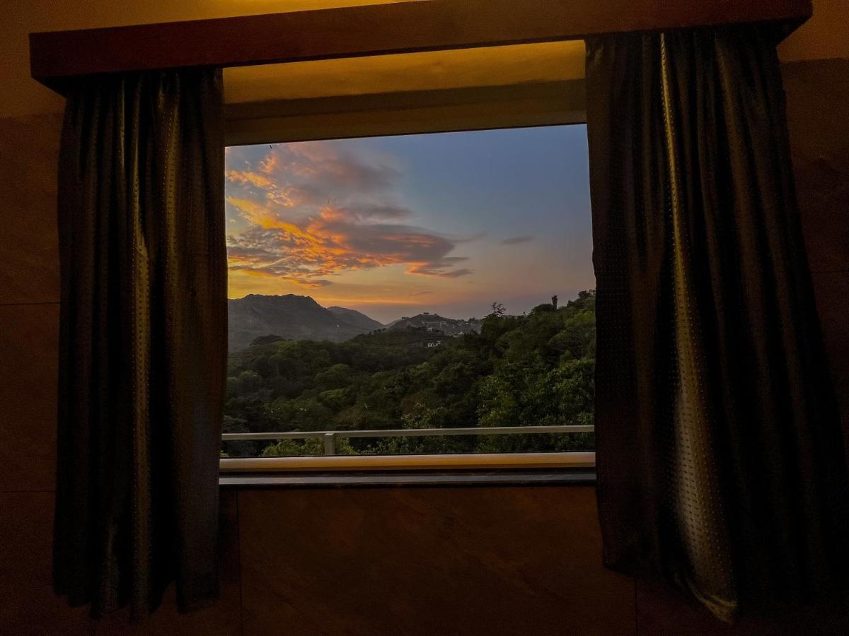 Green Palace Resort Vagamon Exterior foto